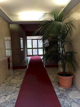 Expo House Station Apartment